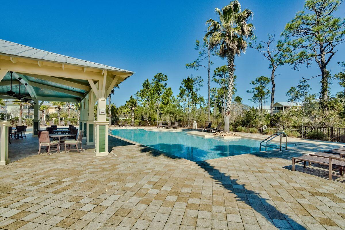 NATUREWALK AT SEAGROVE - Residential