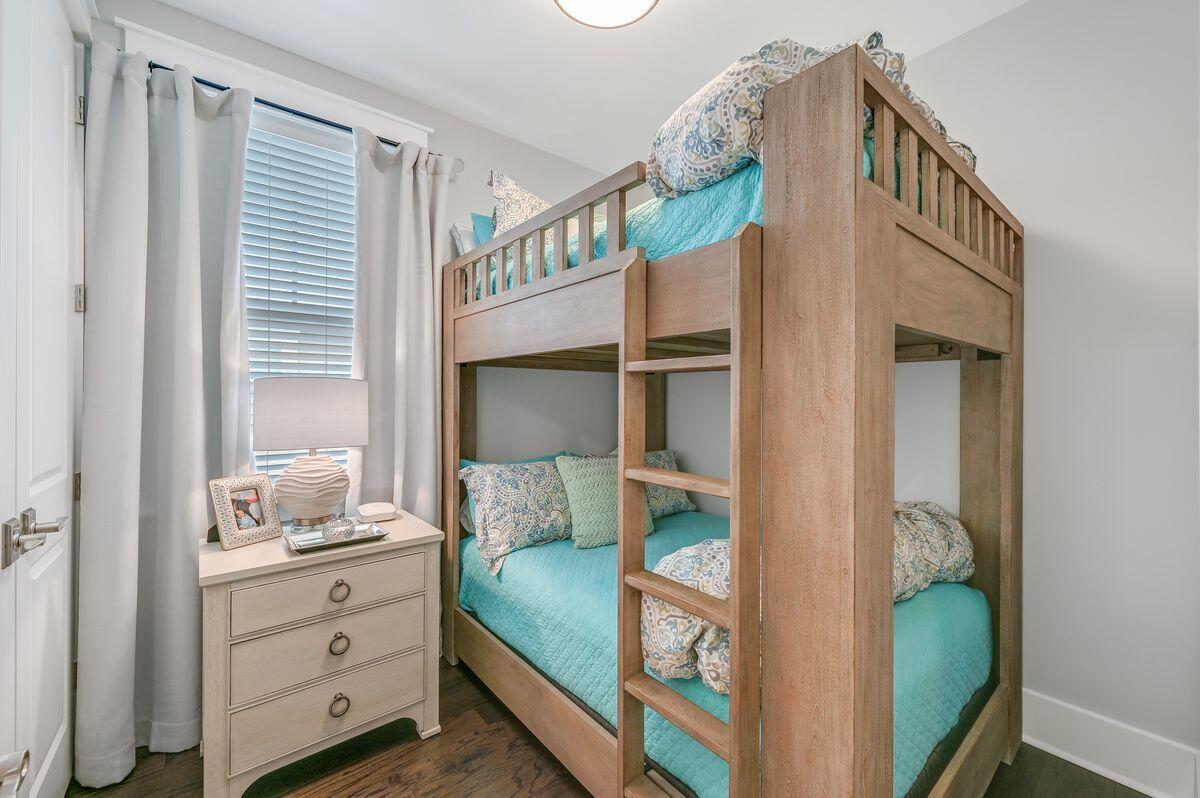 NATUREWALK AT SEAGROVE - Residential