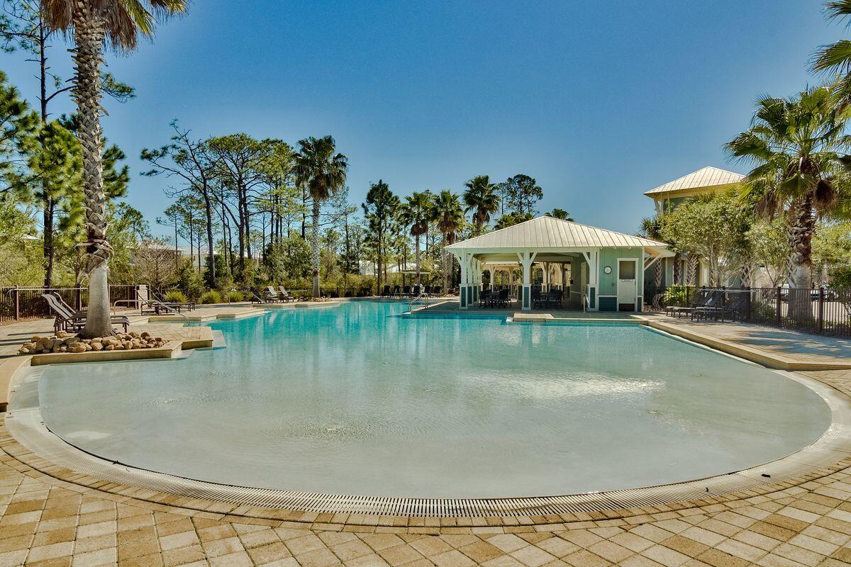 NATUREWALK AT SEAGROVE - Residential