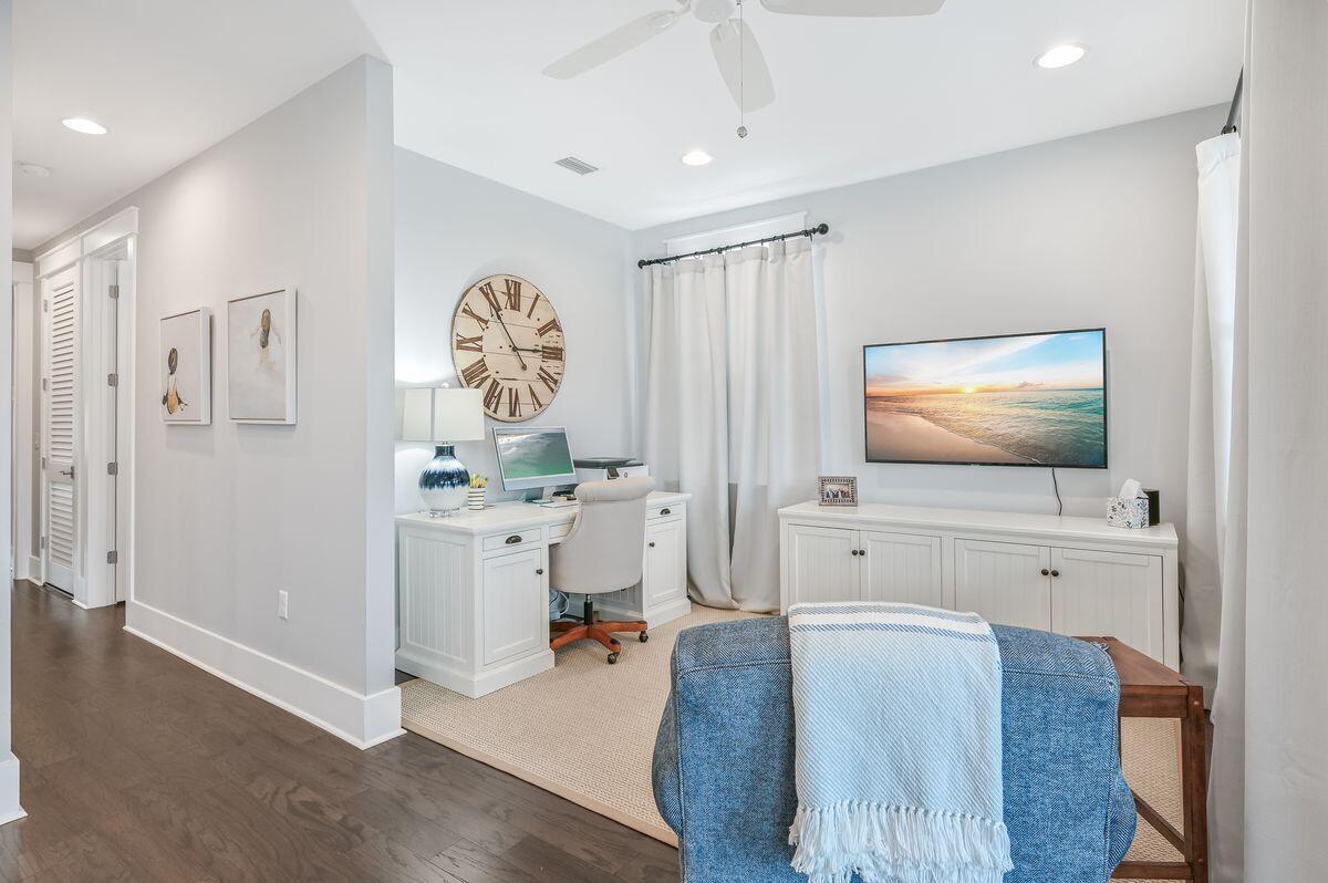 NATUREWALK AT SEAGROVE - Residential