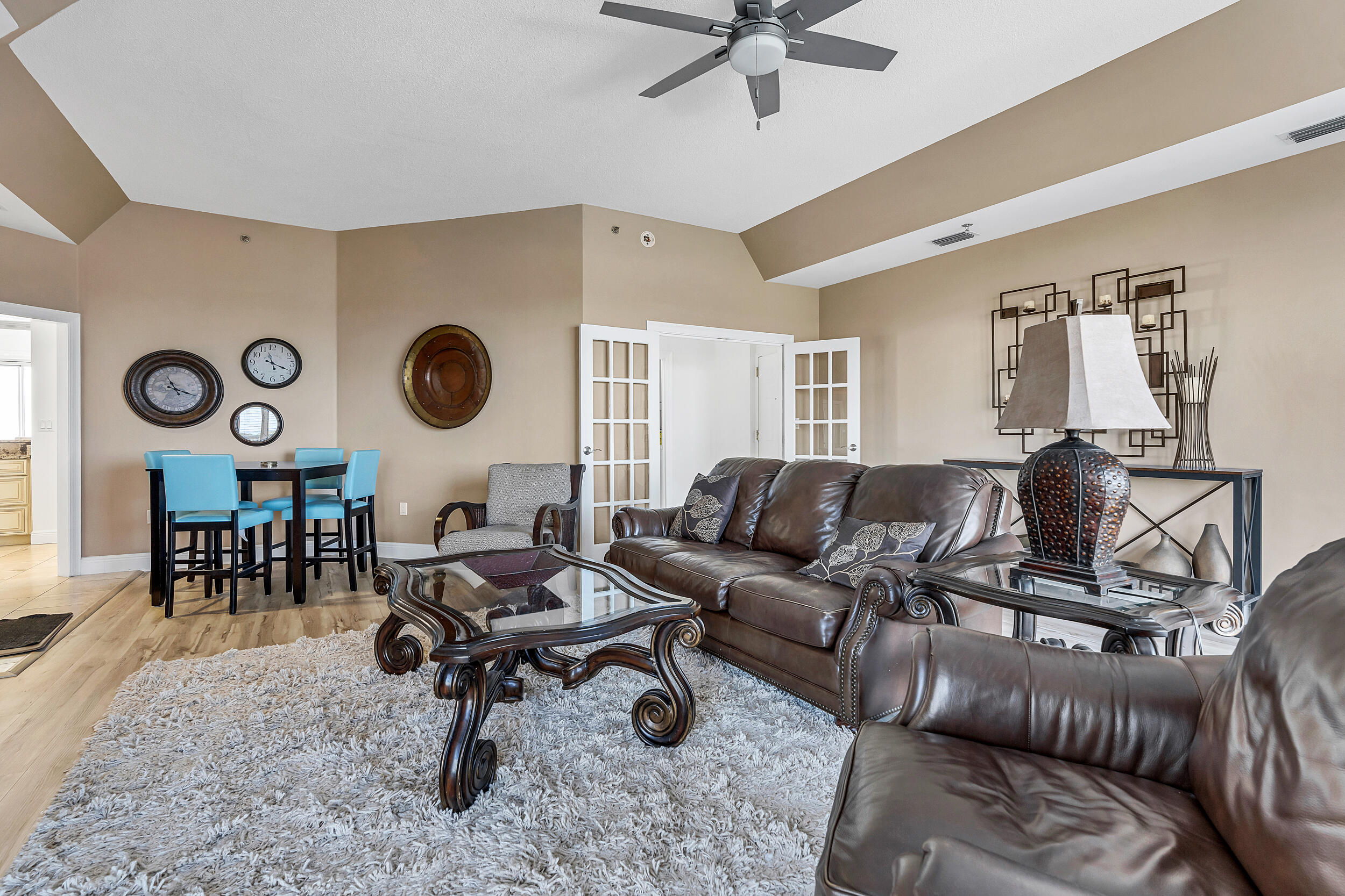 EMPRESS (THE) - Residential