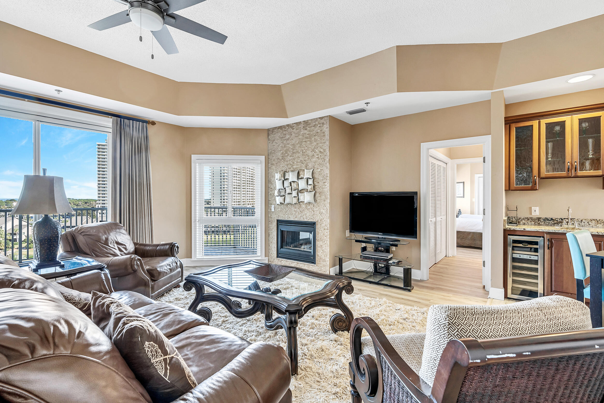 EMPRESS (THE) - Residential