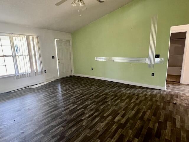 TRIPLE LAKES ESTATES - Residential