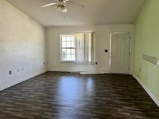 TRIPLE LAKES ESTATES - Residential
