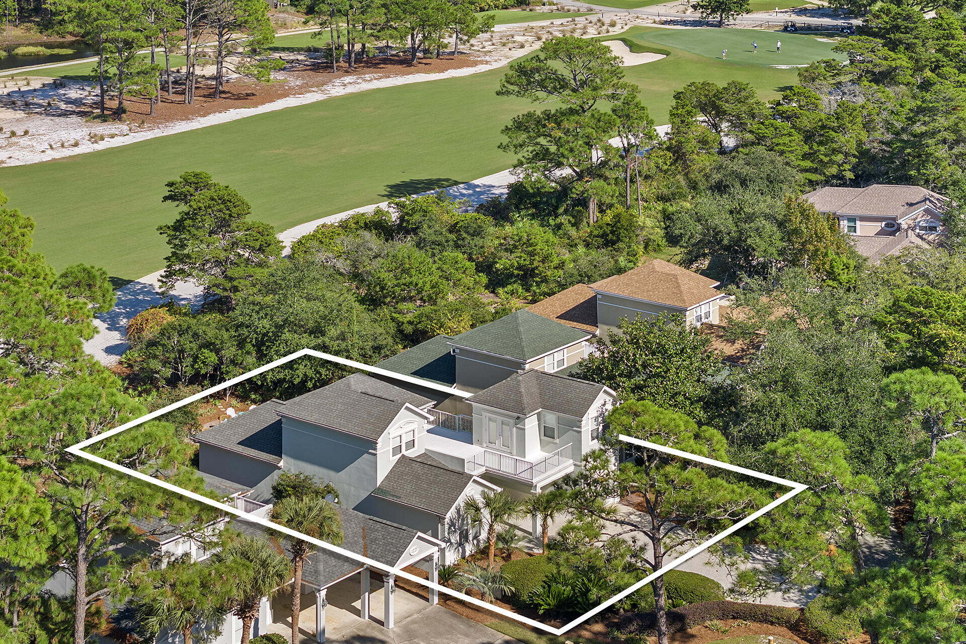 FAIRWAY VILLAS - Residential