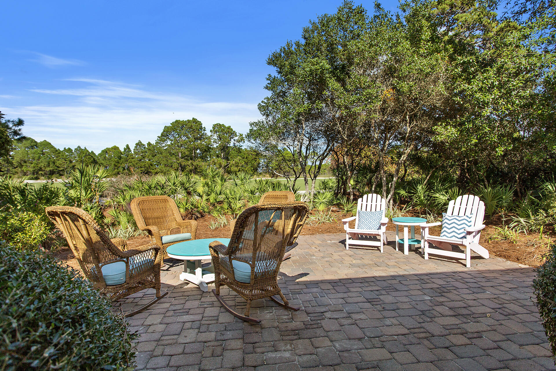 FAIRWAY VILLAS - Residential