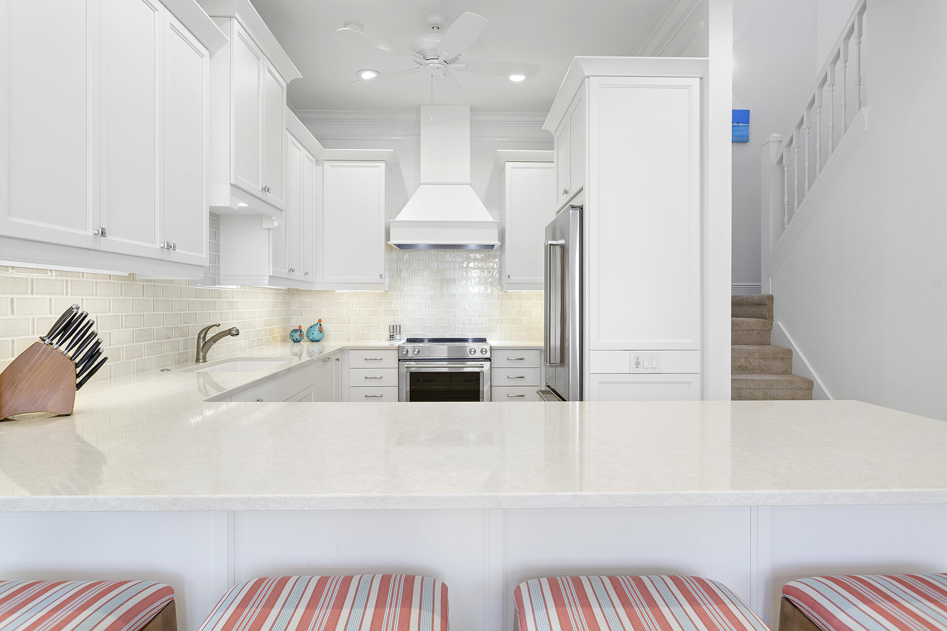 FAIRWAY VILLAS - Residential