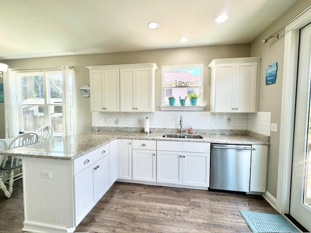 CAROL ANNE MANOR - Residential Lease