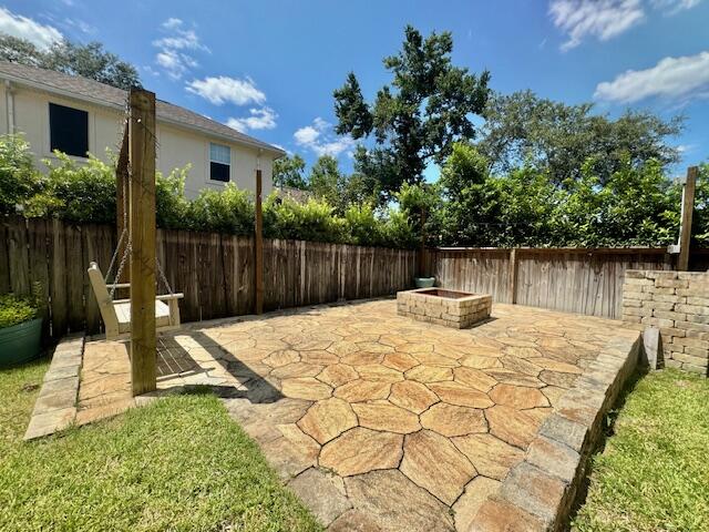 CAROL ANNE MANOR - Residential Lease