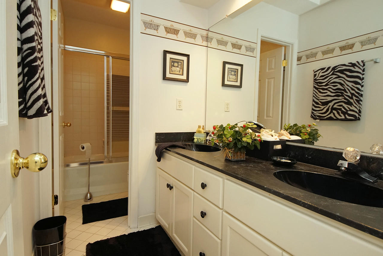 OAKLAKE - Residential