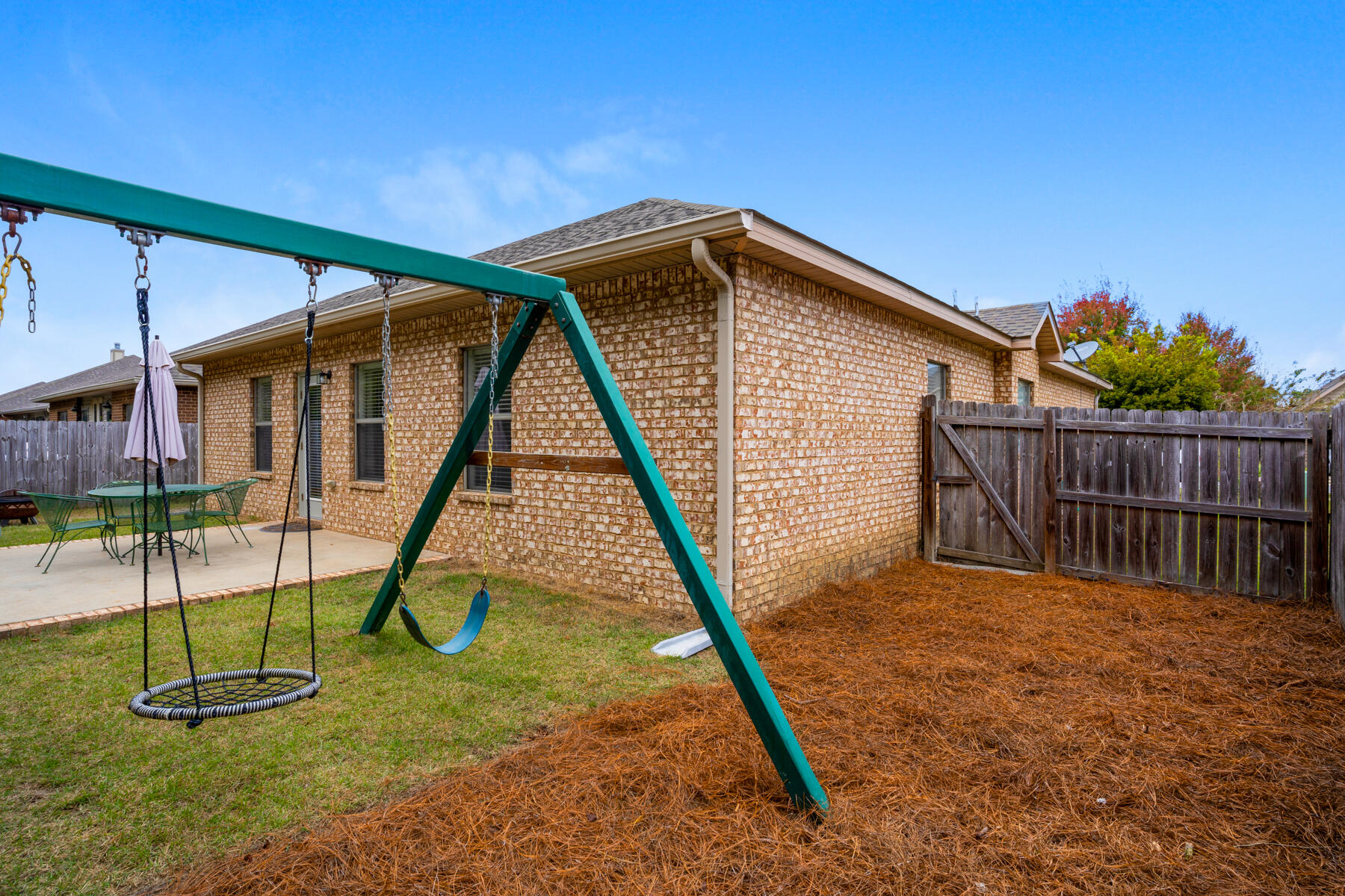 Whispering Lake - Residential