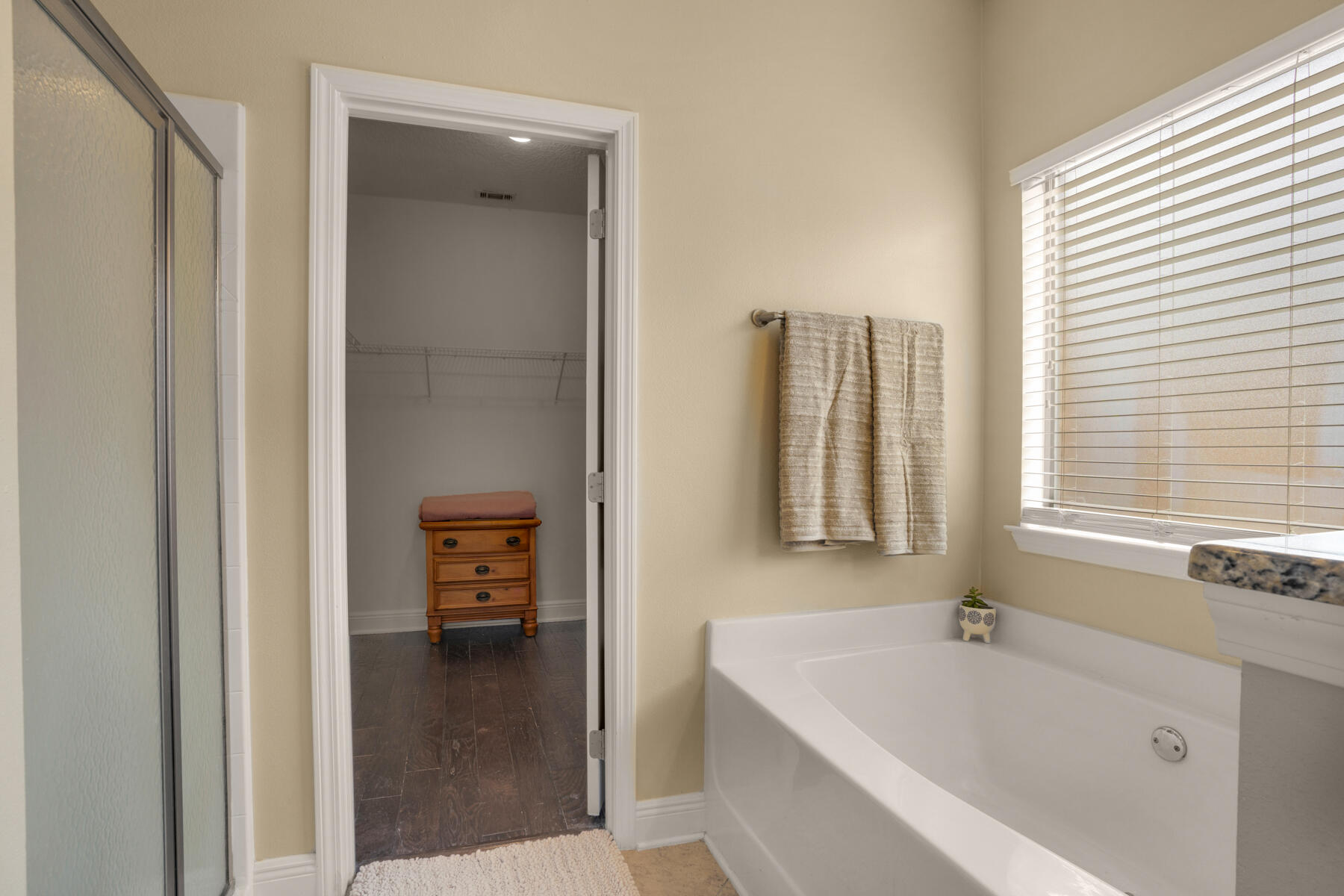 Whispering Lake - Residential