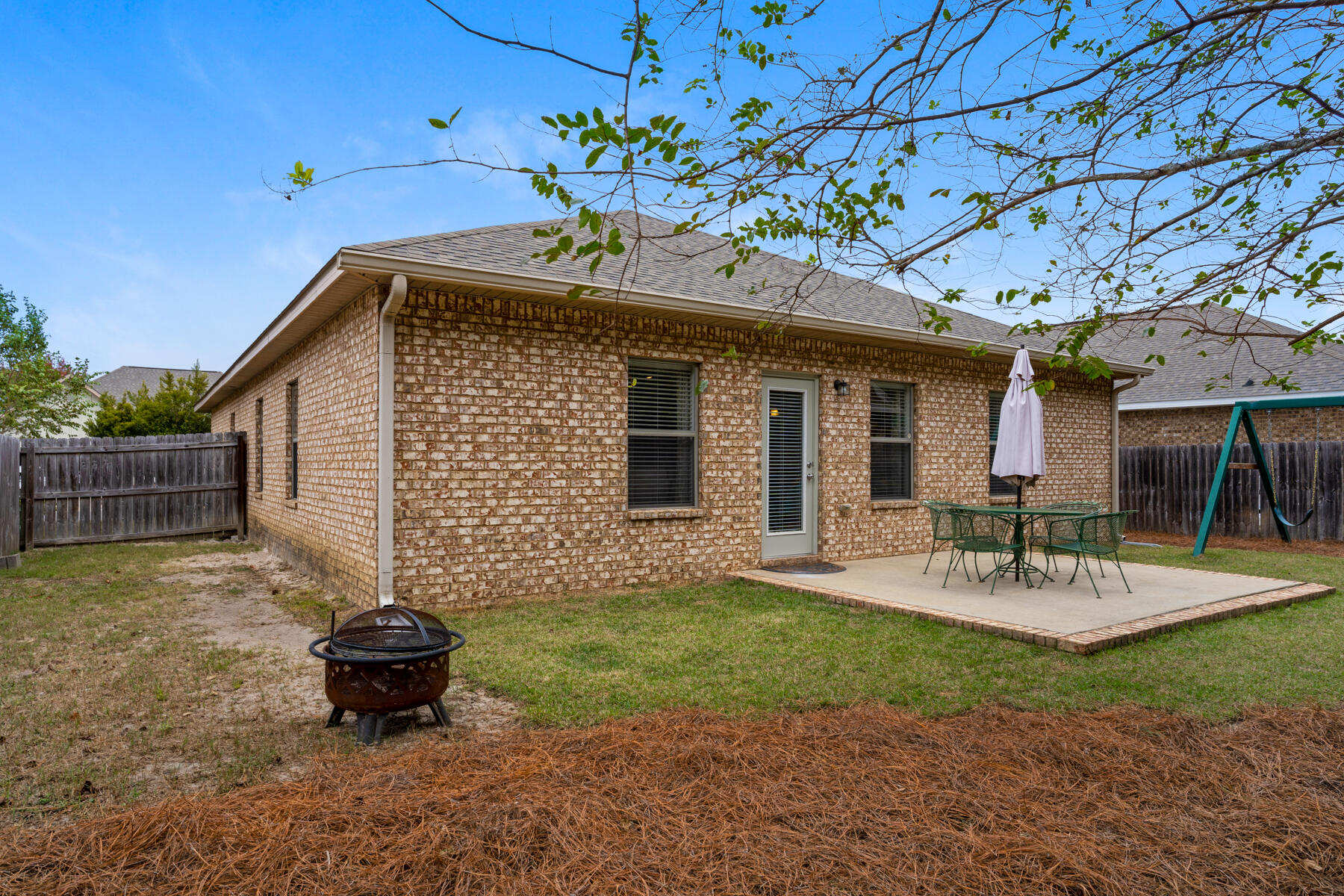 Whispering Lake - Residential