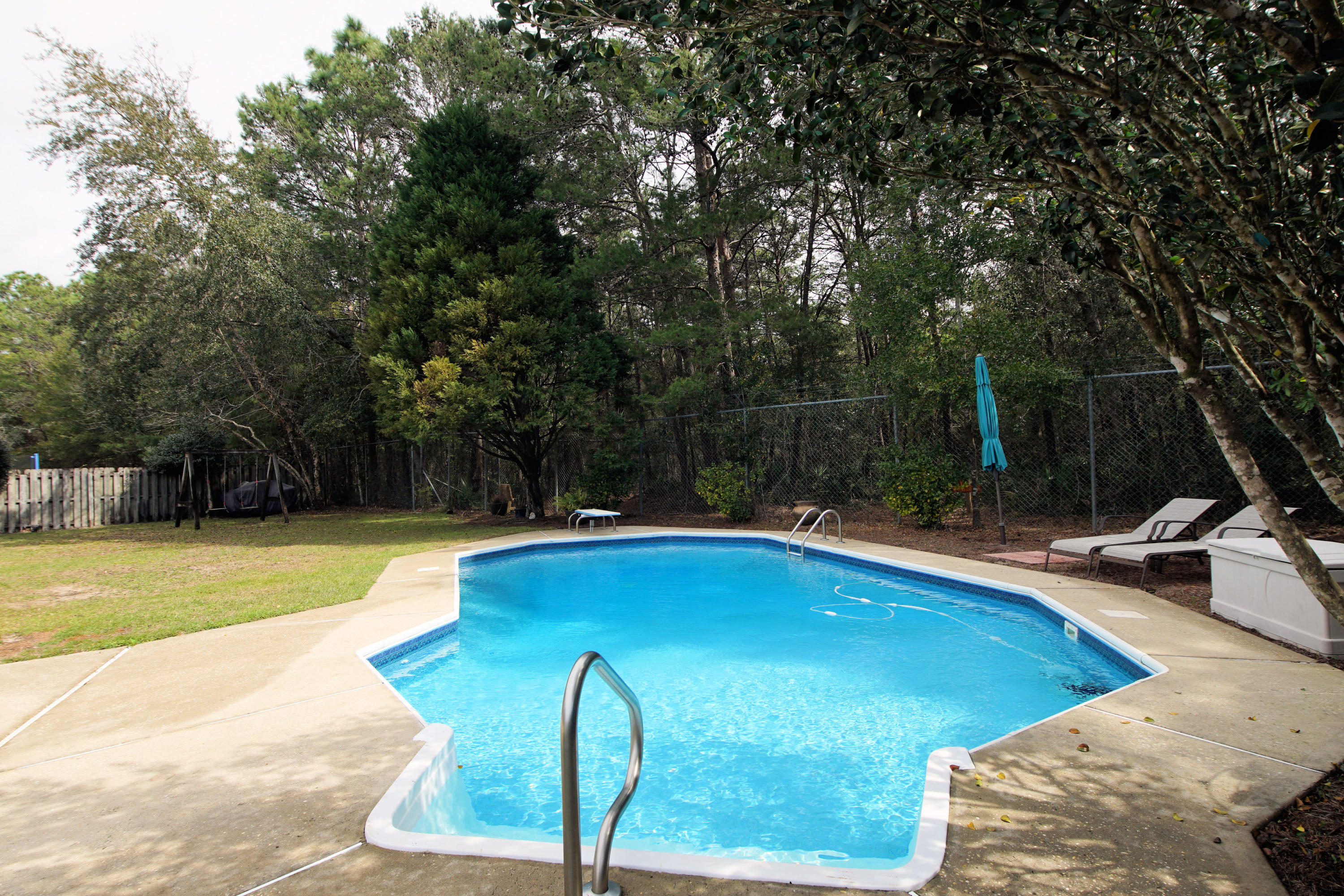 BAYOU POQUITO - Residential