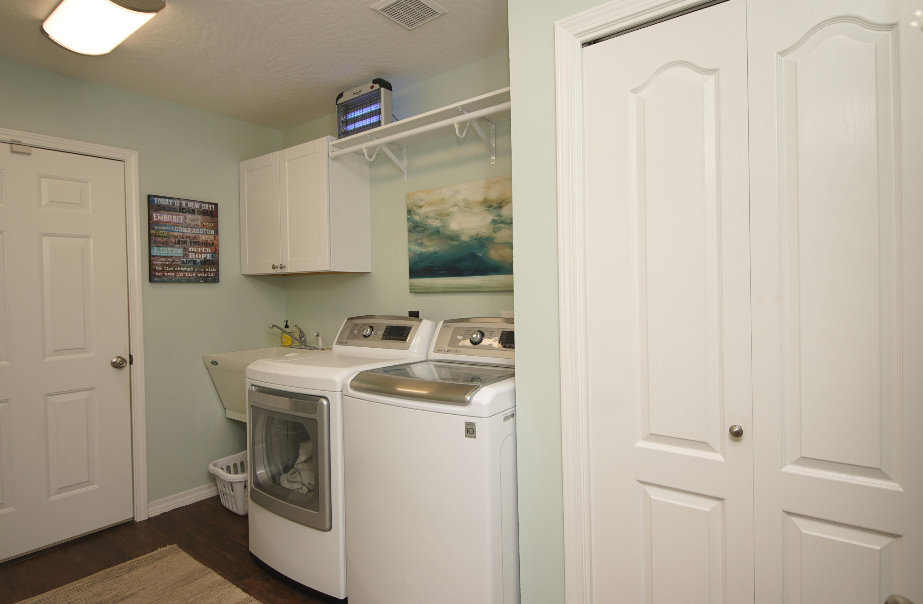 BAYOU POQUITO - Residential