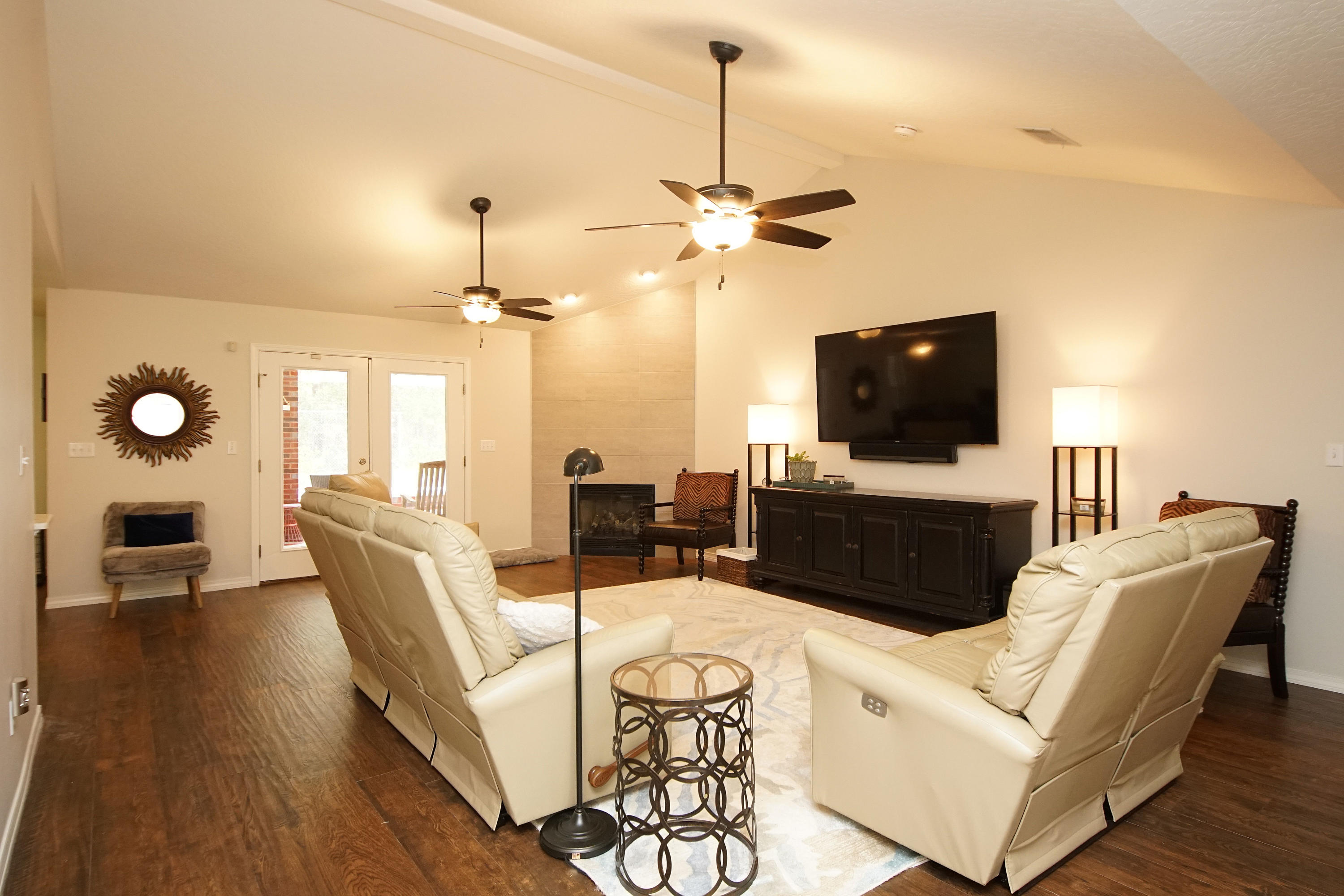 BAYOU POQUITO - Residential