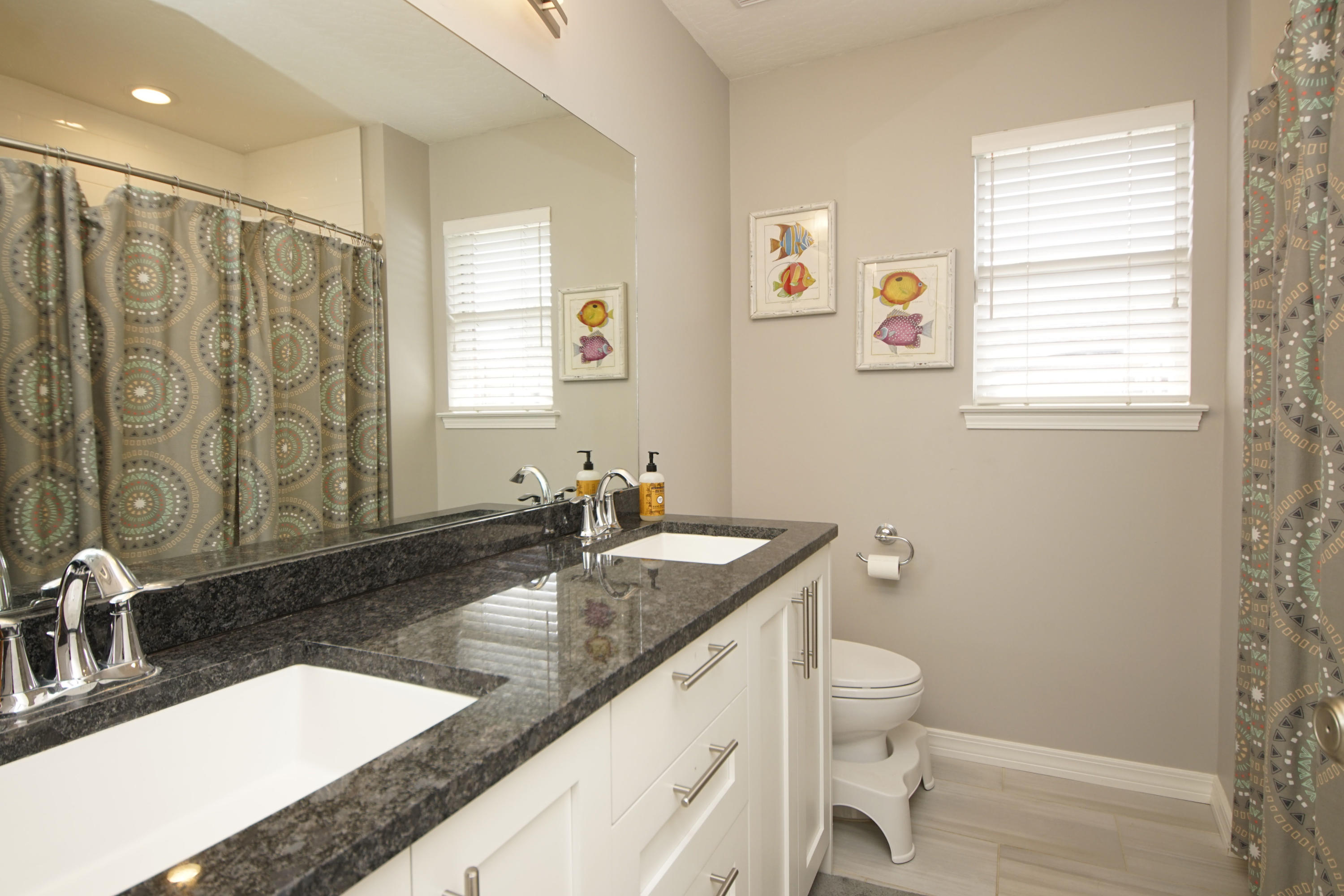 BAYOU POQUITO - Residential