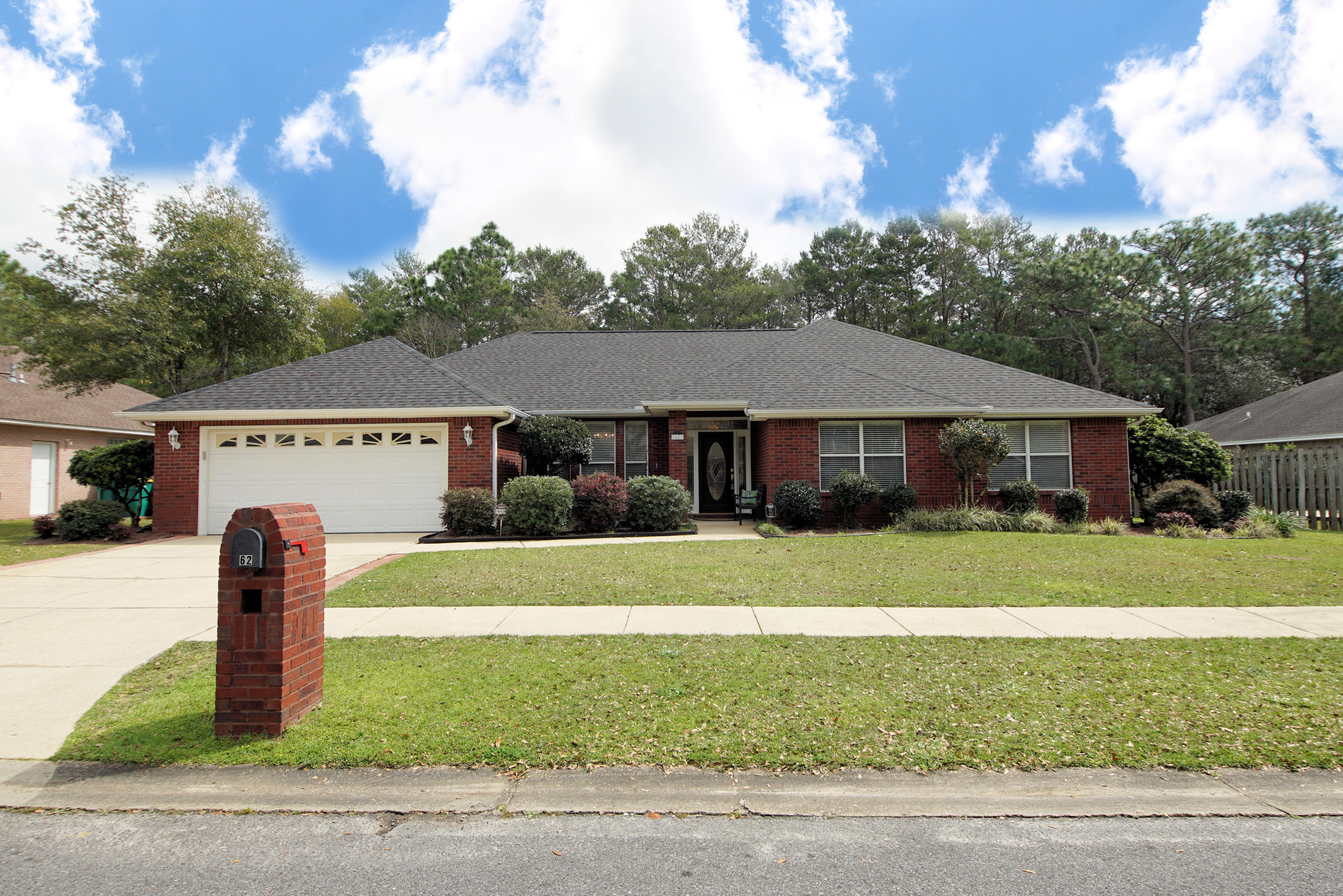 BAYOU POQUITO - Residential