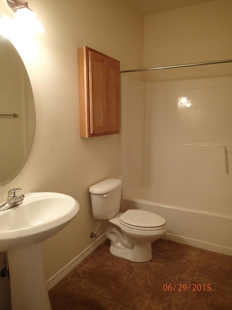 MERIDIAN SQUARE T/H - Residential