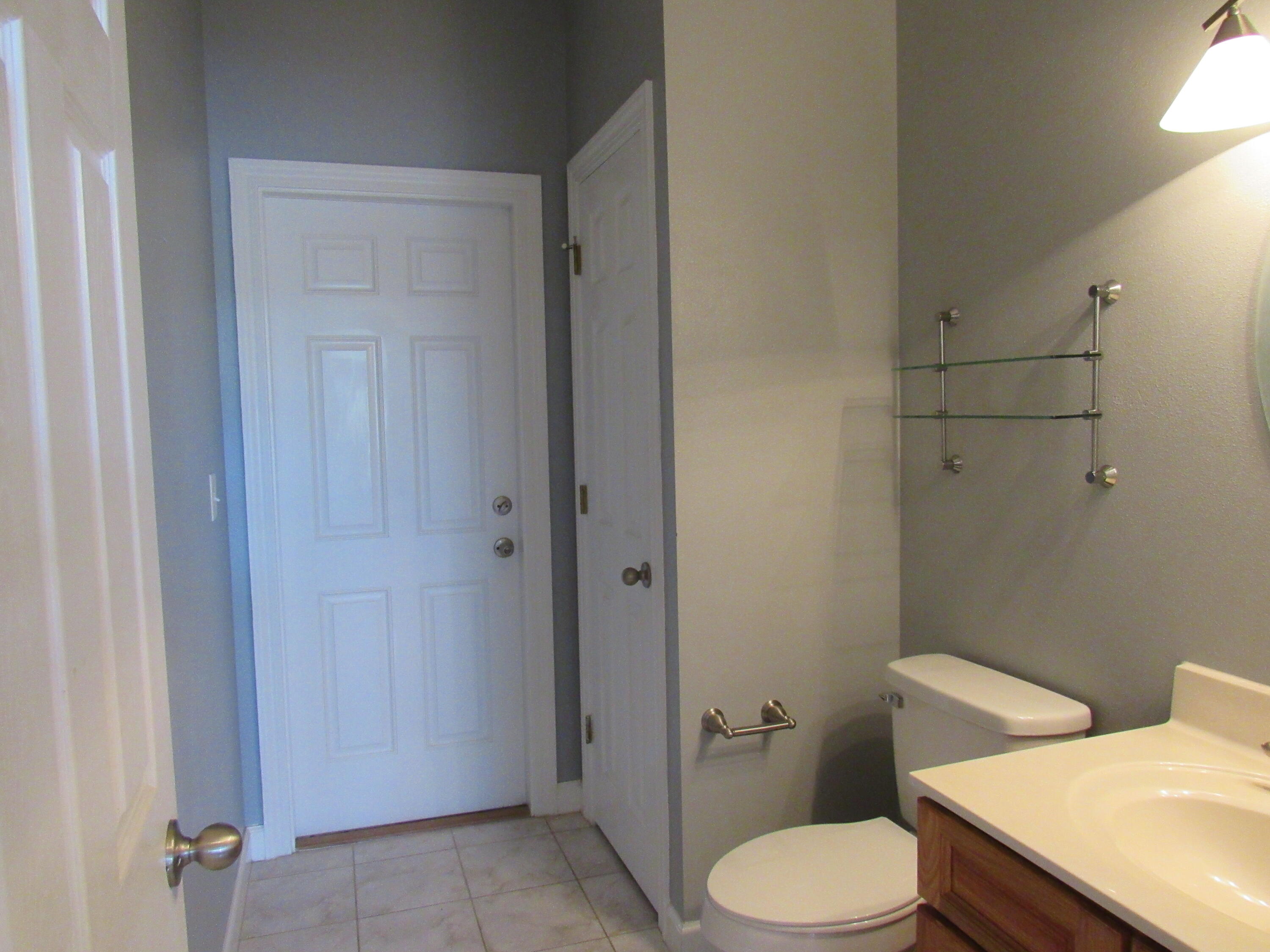 VALPARAISO (232200.00) - Residential