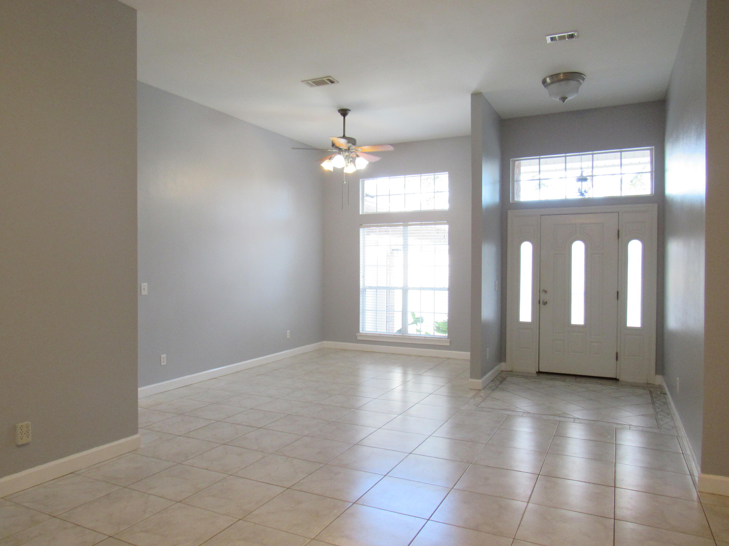 VALPARAISO (232200.00) - Residential