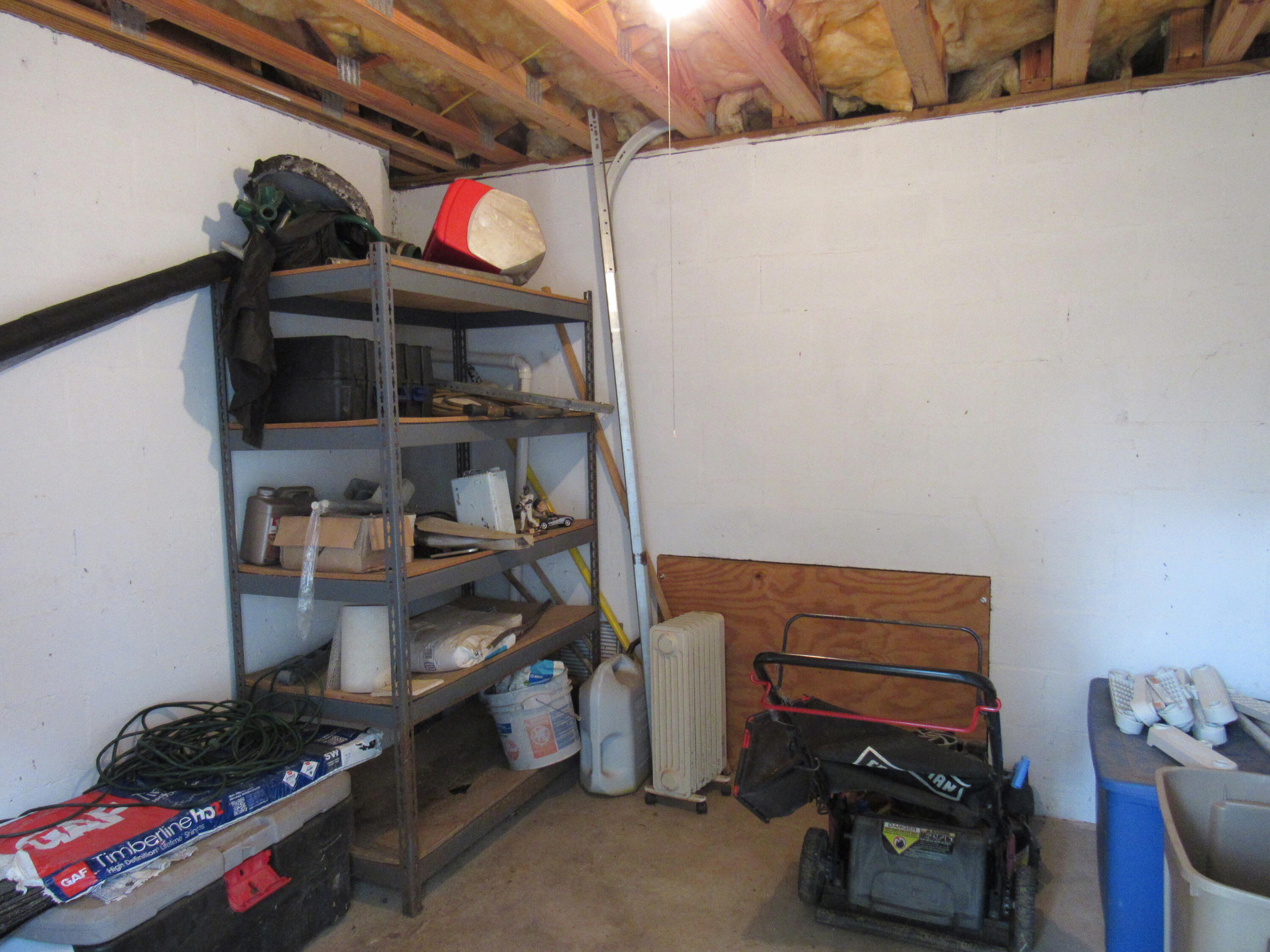 VALPARAISO (232200.00) - Residential