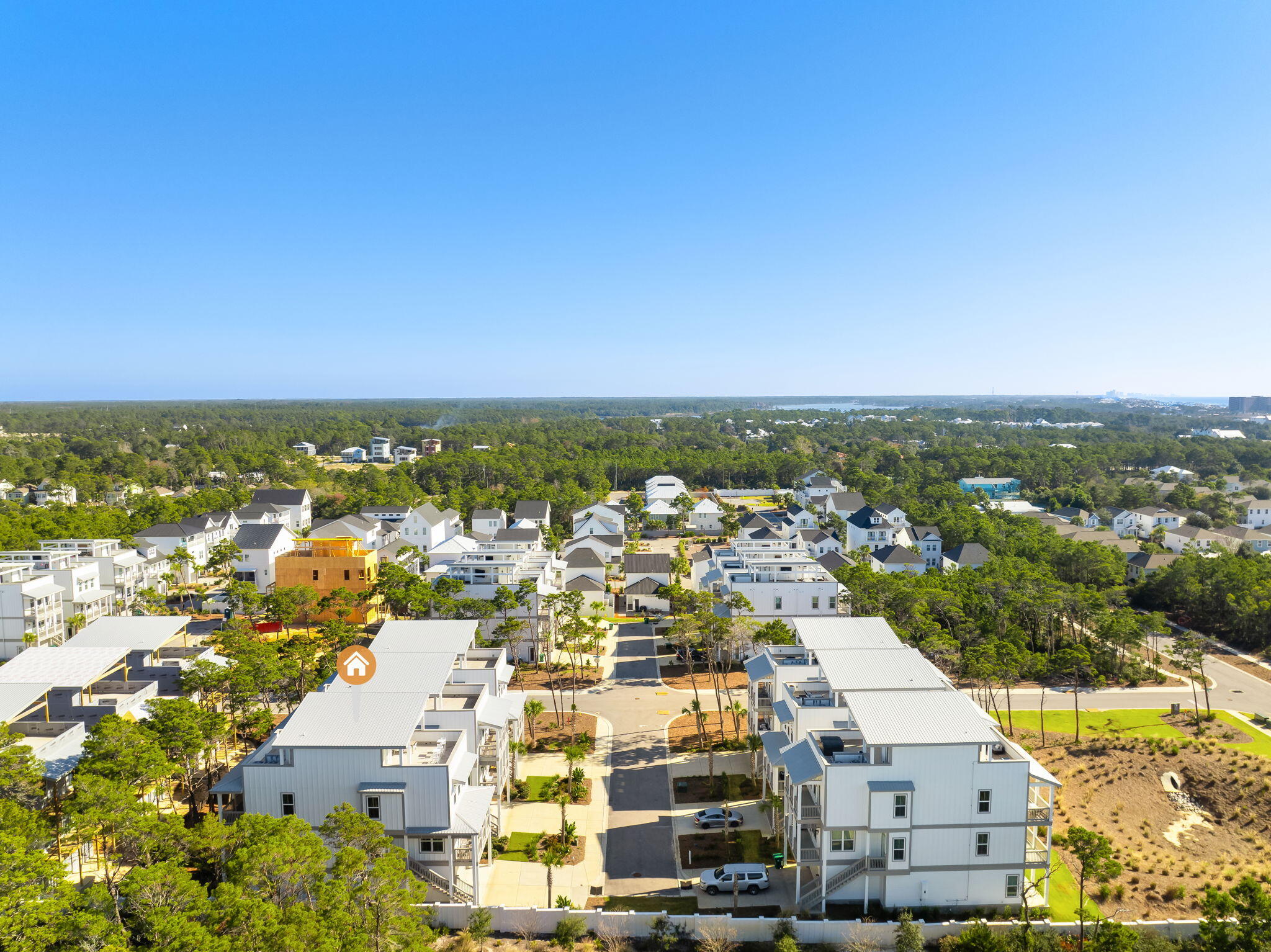 TWIN PALMS - Residential