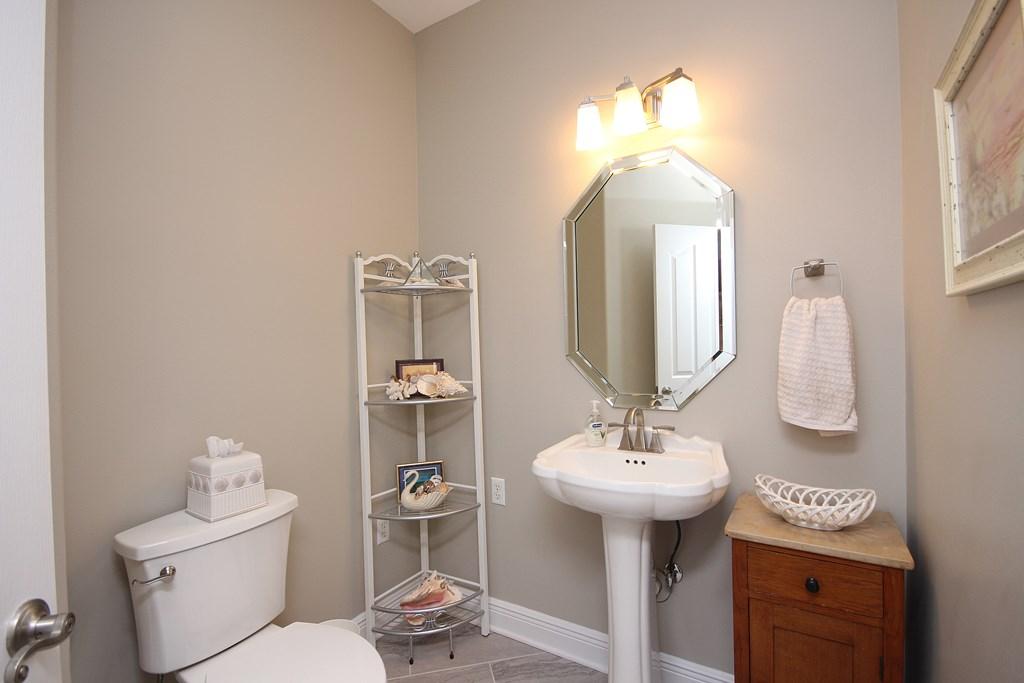 DANA POINTE PH 2 - Residential