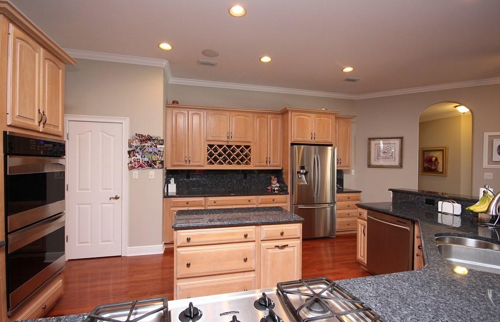 DANA POINTE PH 2 - Residential