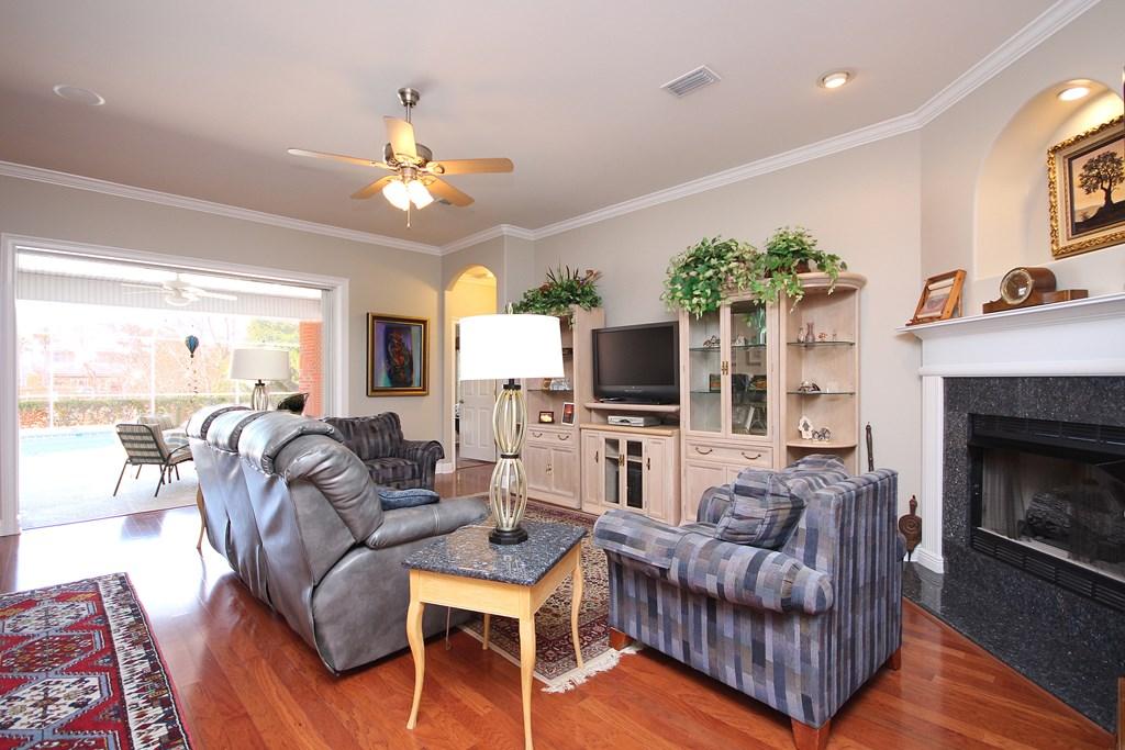 DANA POINTE PH 2 - Residential