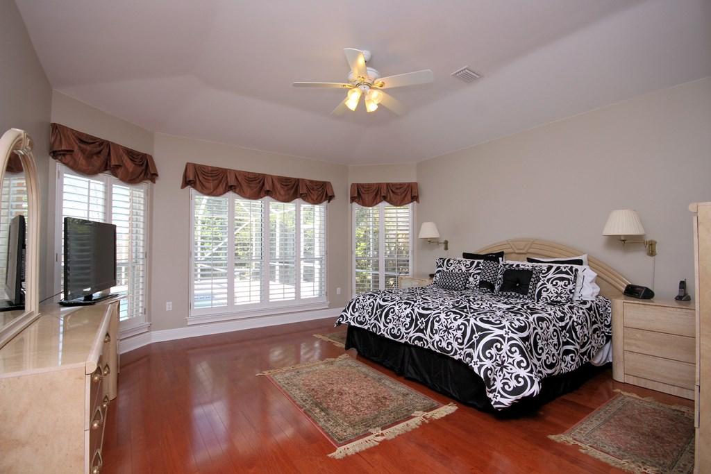 DANA POINTE PH 2 - Residential