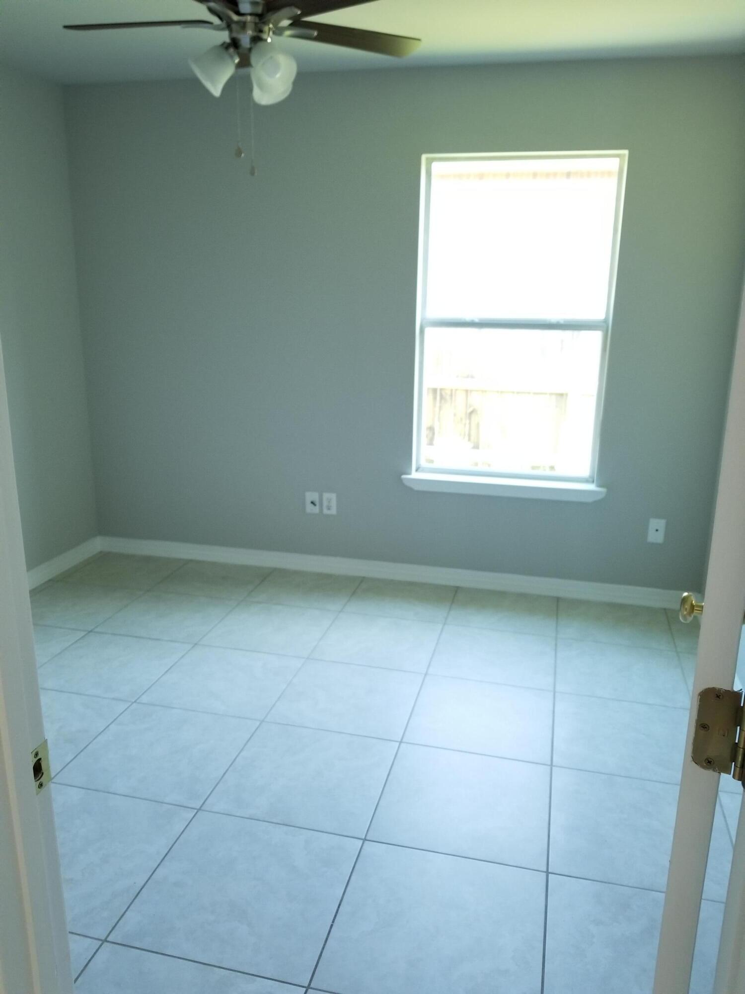 SEASHORE VILLAGE - Residential