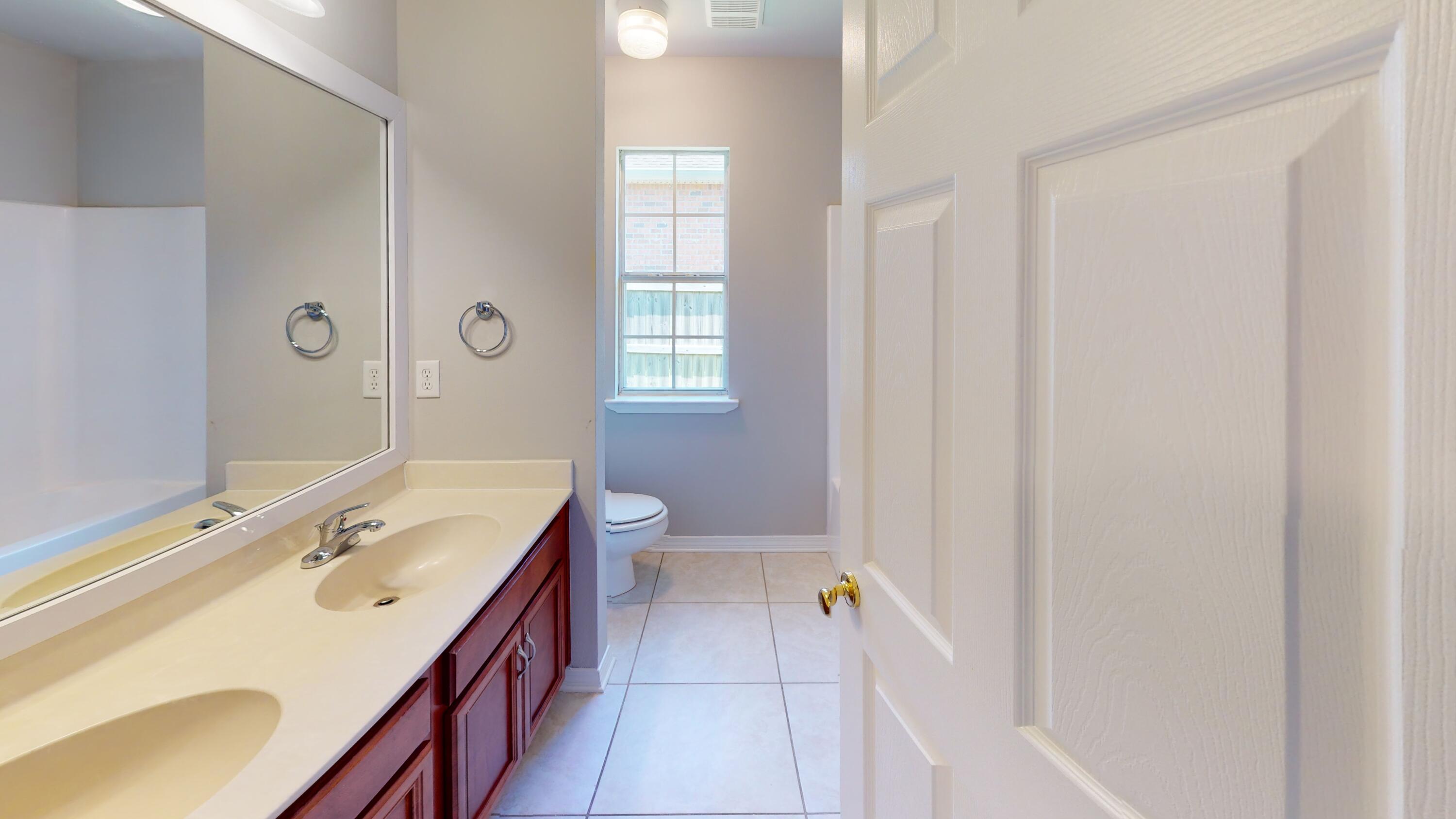 SEASHORE VILLAGE - Residential