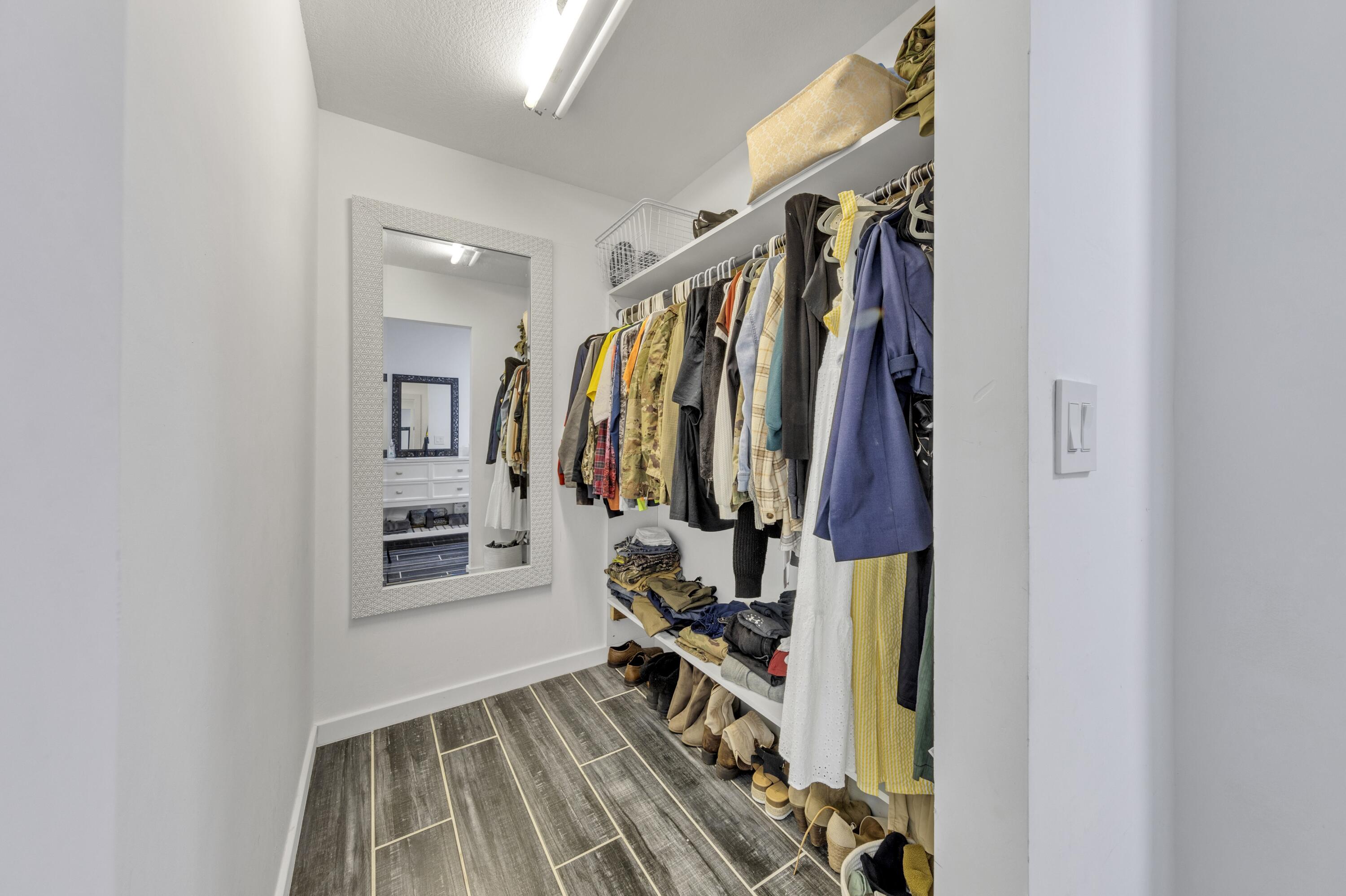 PAGE PLACE - Residential