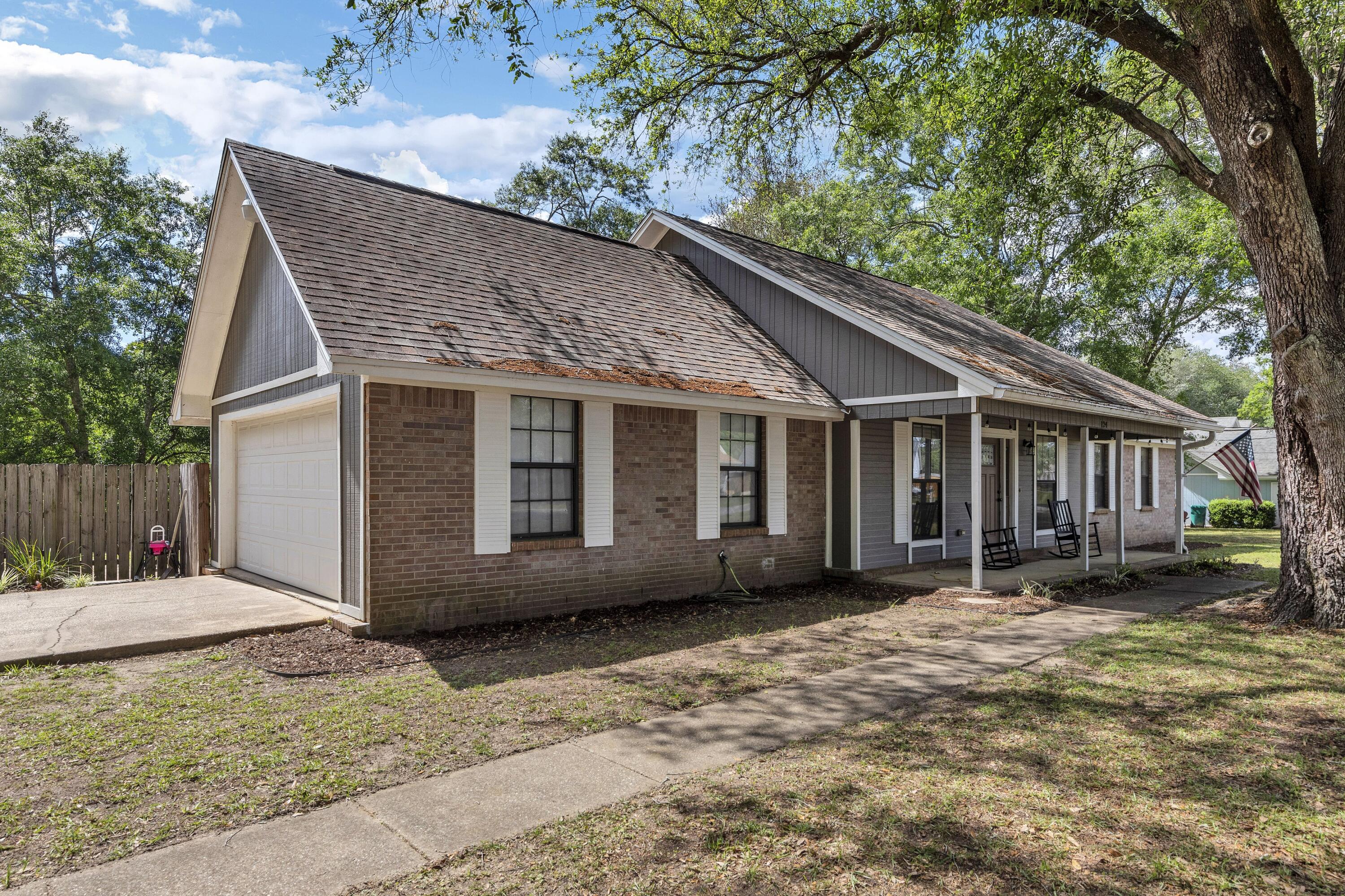 PAGE PLACE - Residential