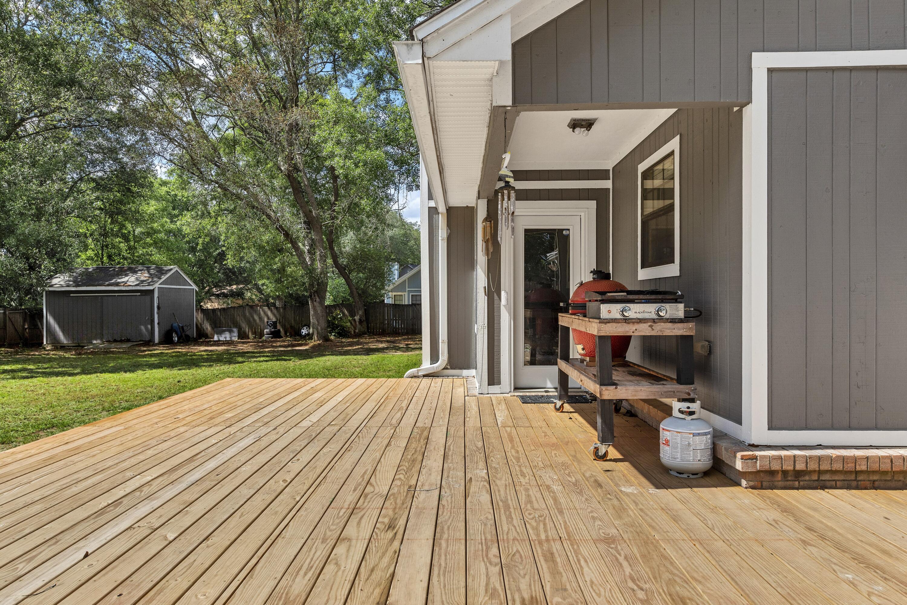 PAGE PLACE - Residential