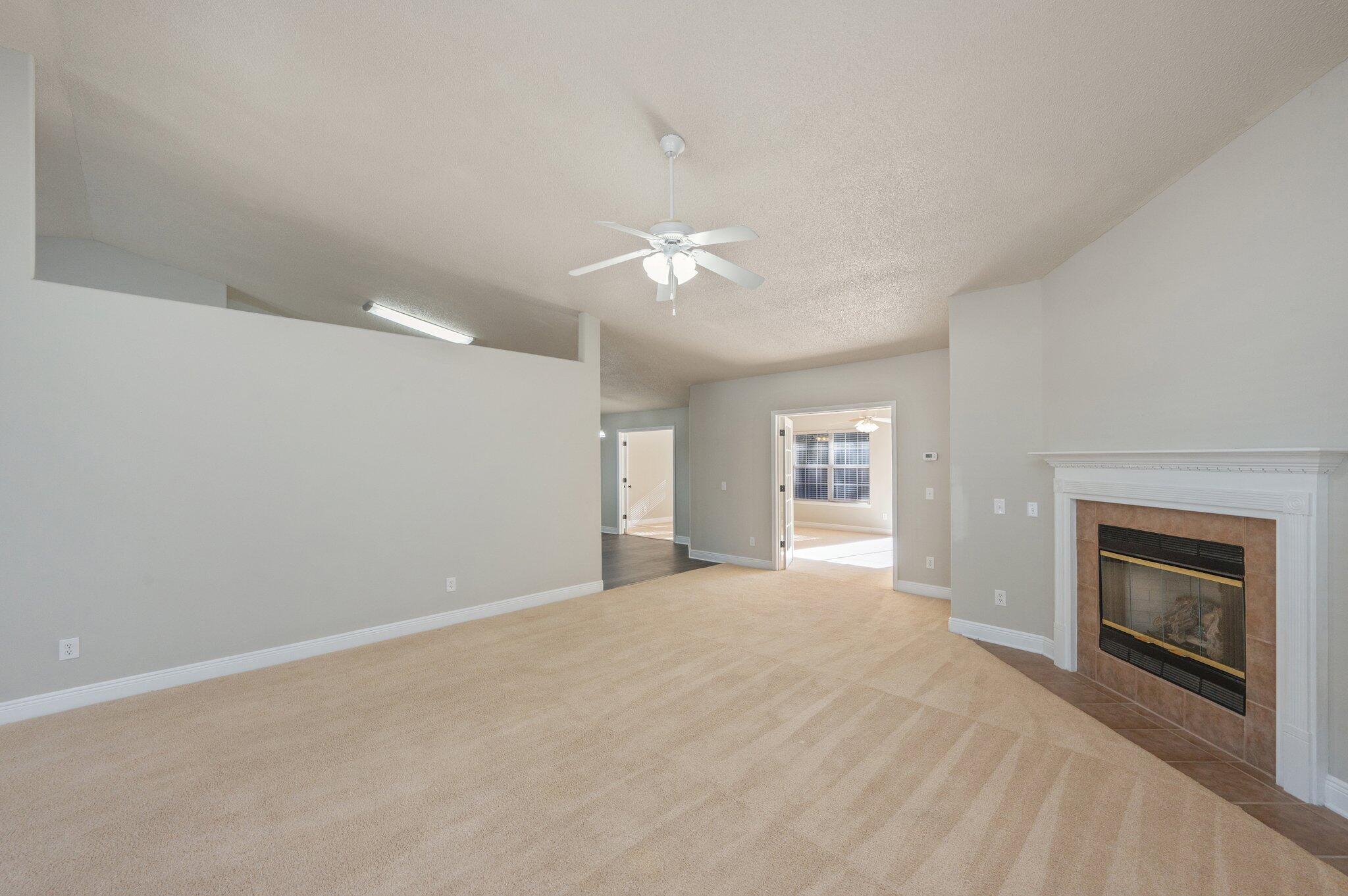 FOX VALLEY PH I - Residential Lease