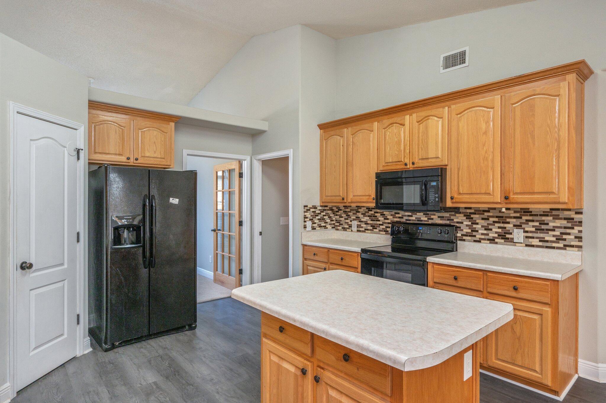 FOX VALLEY PH I - Residential Lease