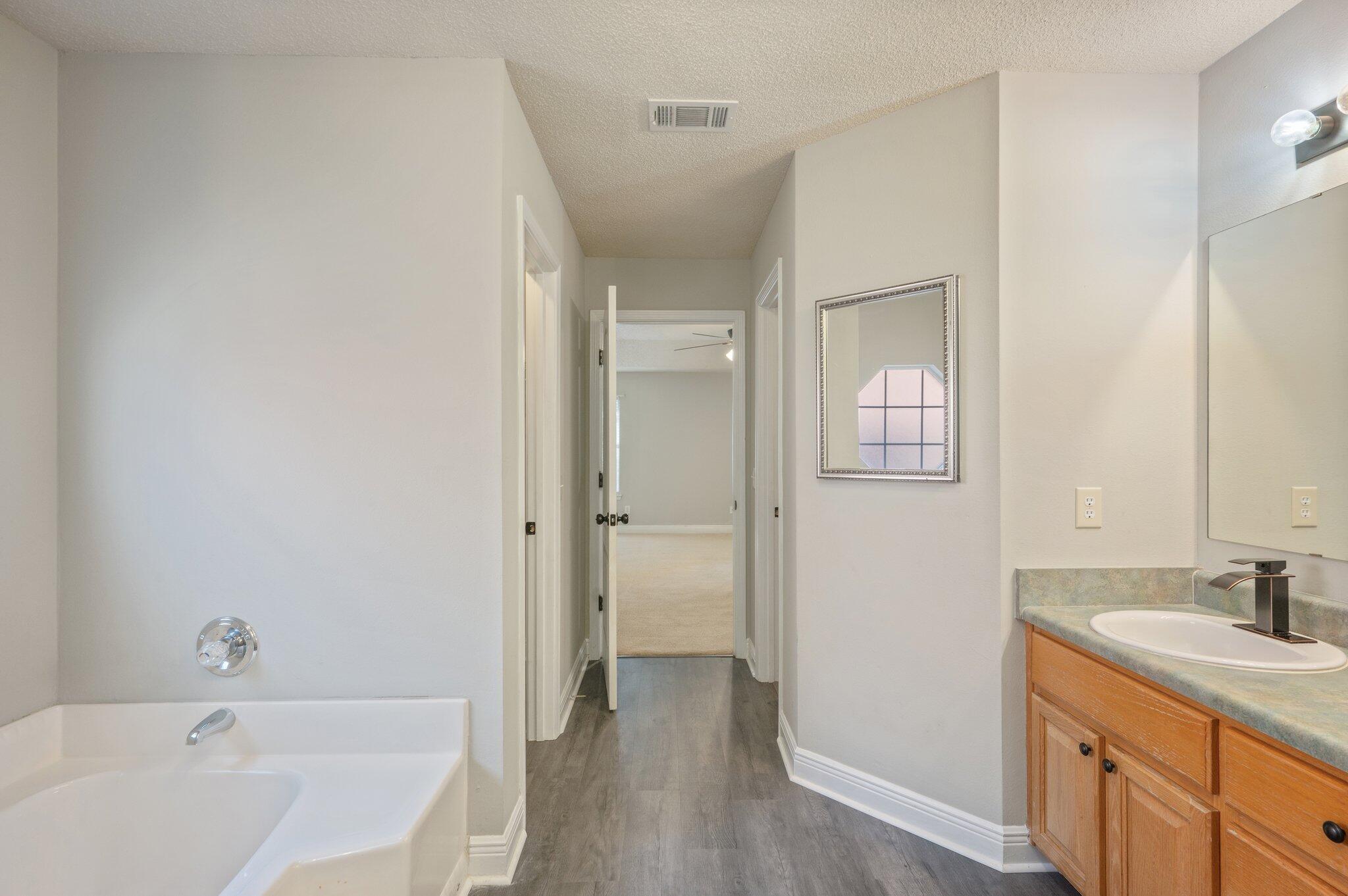 FOX VALLEY PH I - Residential Lease