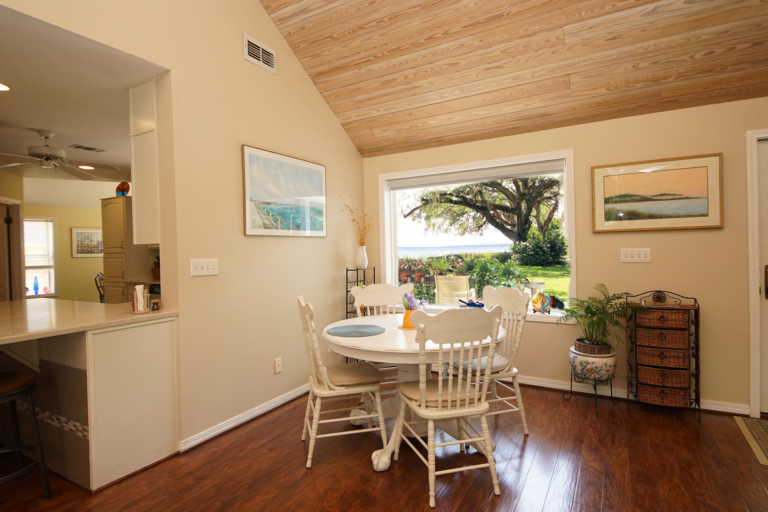 DESTIN MORENO POINT - Residential