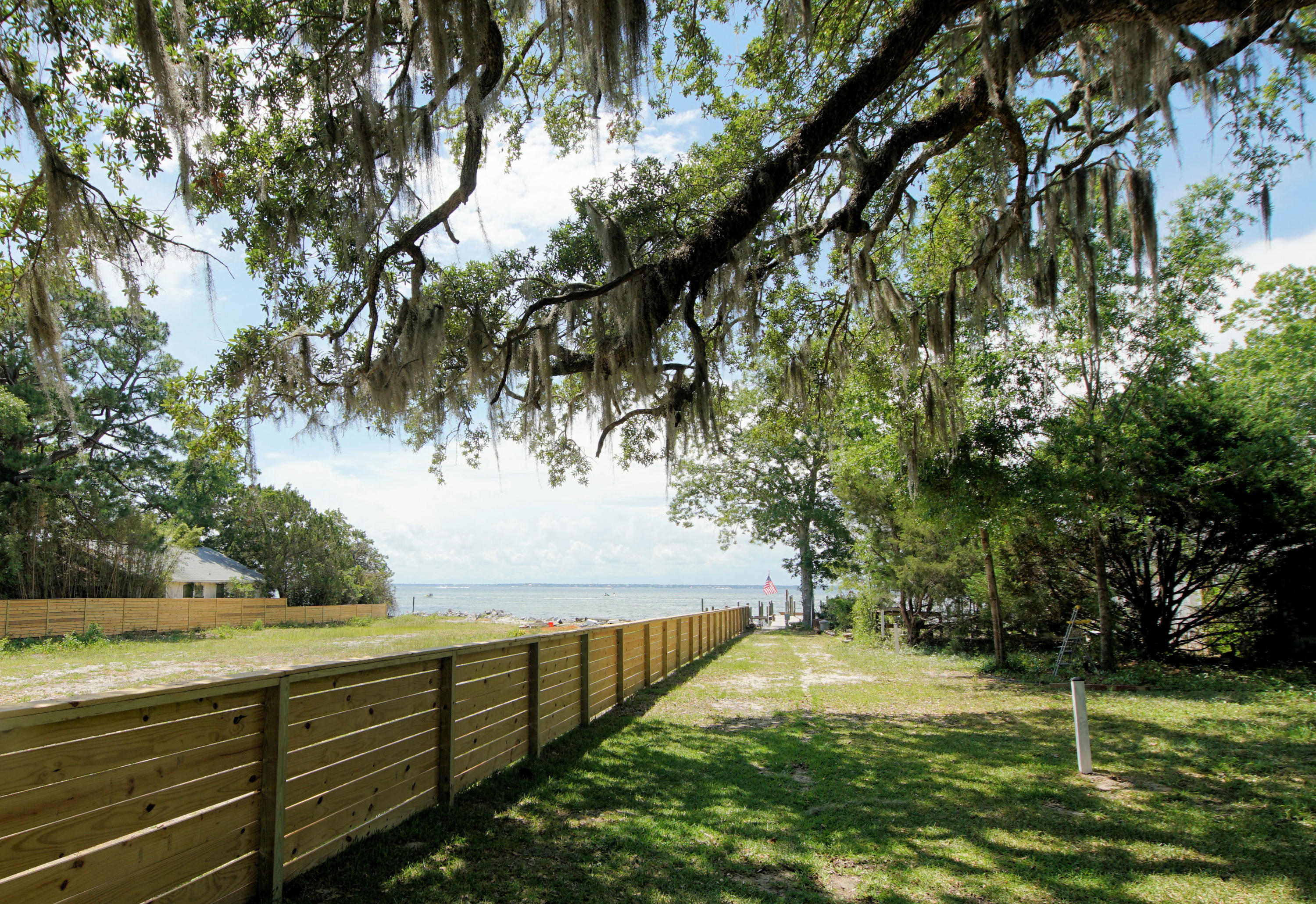 DESTIN MORENO POINT - Residential