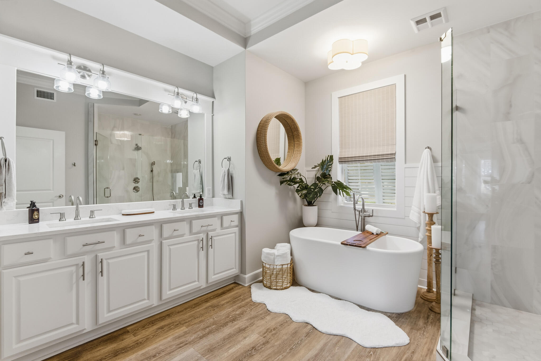 PINE RIDGE VILLAS - Residential