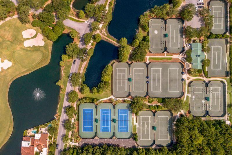 PINE RIDGE VILLAS - Residential