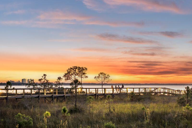 PINE RIDGE VILLAS - Residential