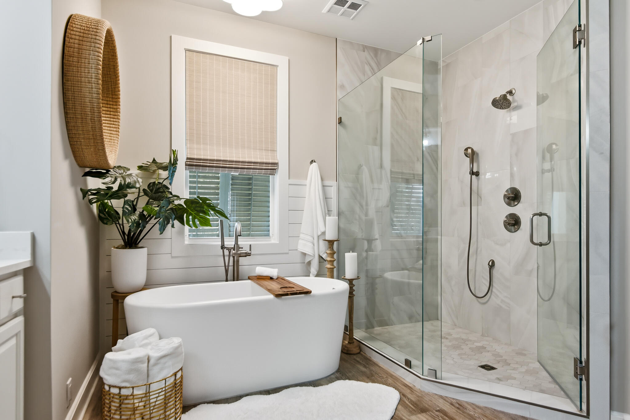 PINE RIDGE VILLAS - Residential