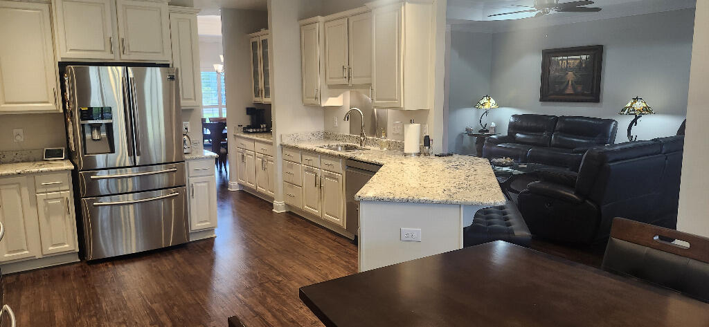 Not in Subdivision. - Residential