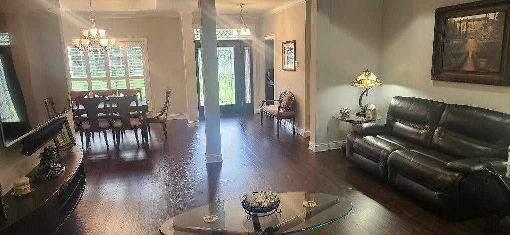 Not in Subdivision. - Residential