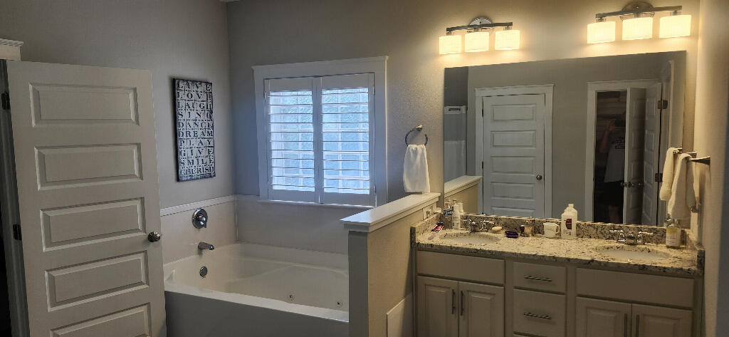 Not in Subdivision. - Residential