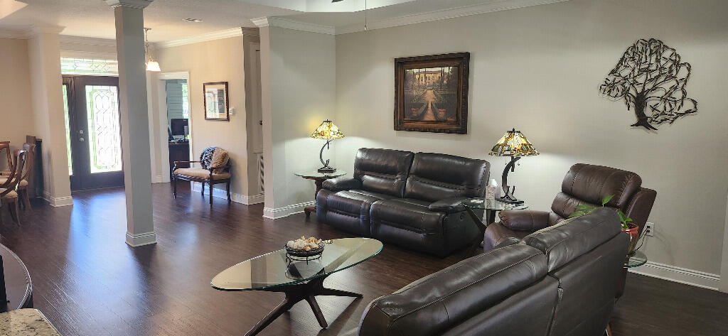 Not in Subdivision. - Residential