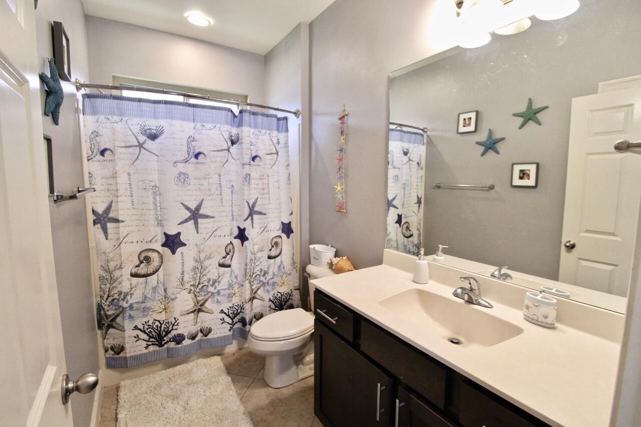 VALPARAISO PINECREST 6 - Residential